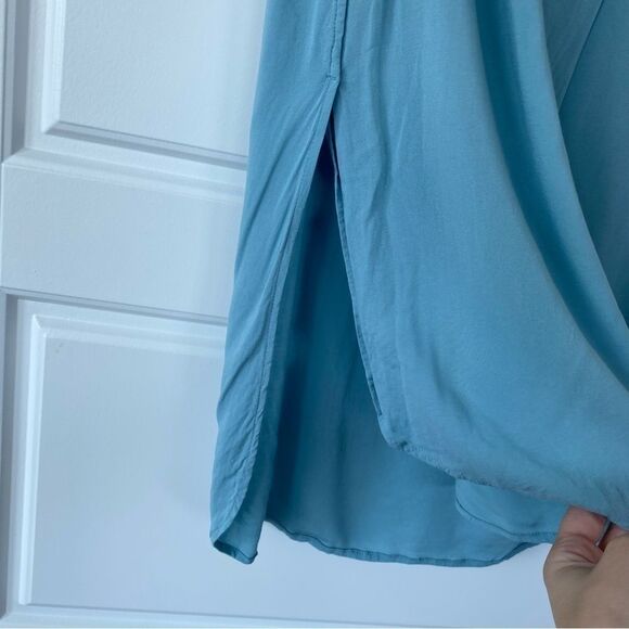 CAMBER & GRACE | sleeveless tank - Picture 6 of 10